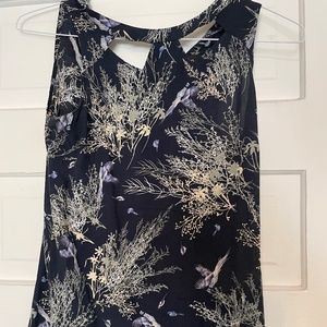 Women’s size small dress tanks & tees (four pack)